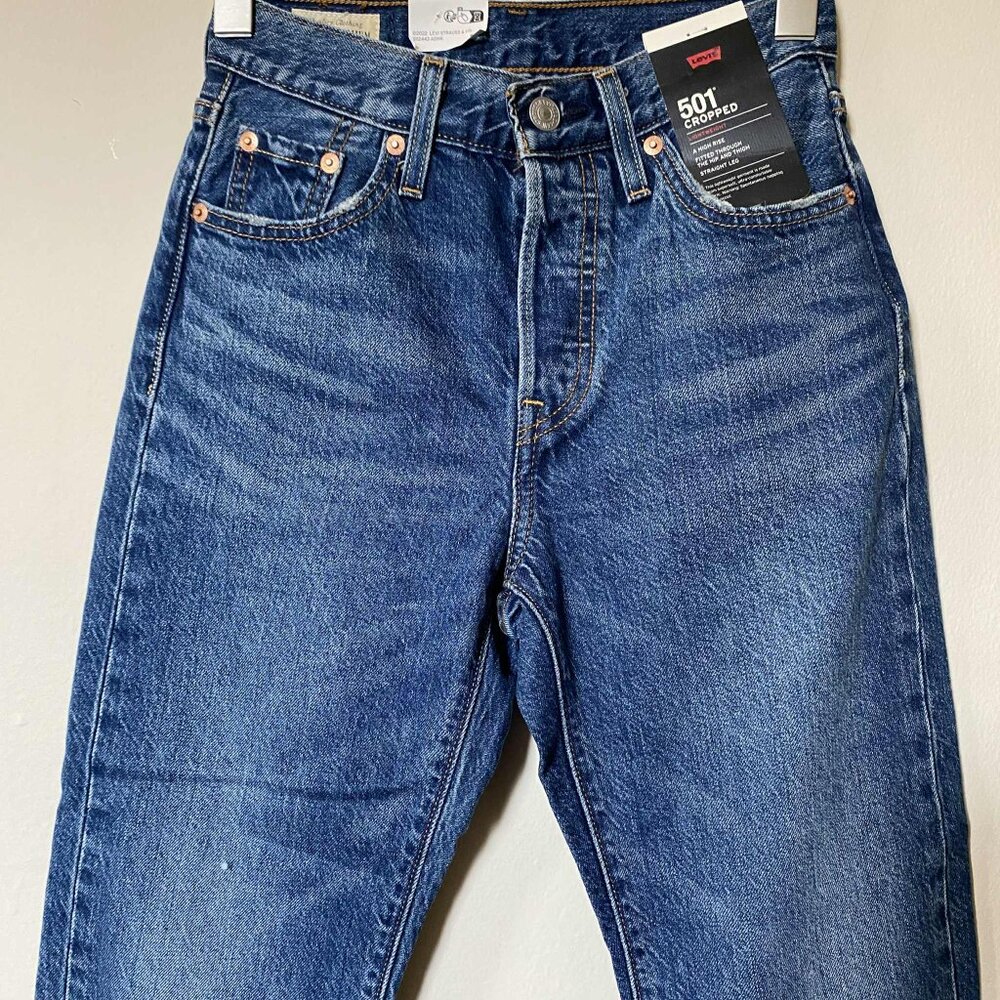 LEVI'S 501 Original Fit Cropped Lightweight Jeans (Size: 23x26) NWT - Picture 5 of 12